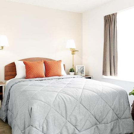 Intown Suites Extended Stay Raleigh Garner Nc מראה חיצוני תמונה