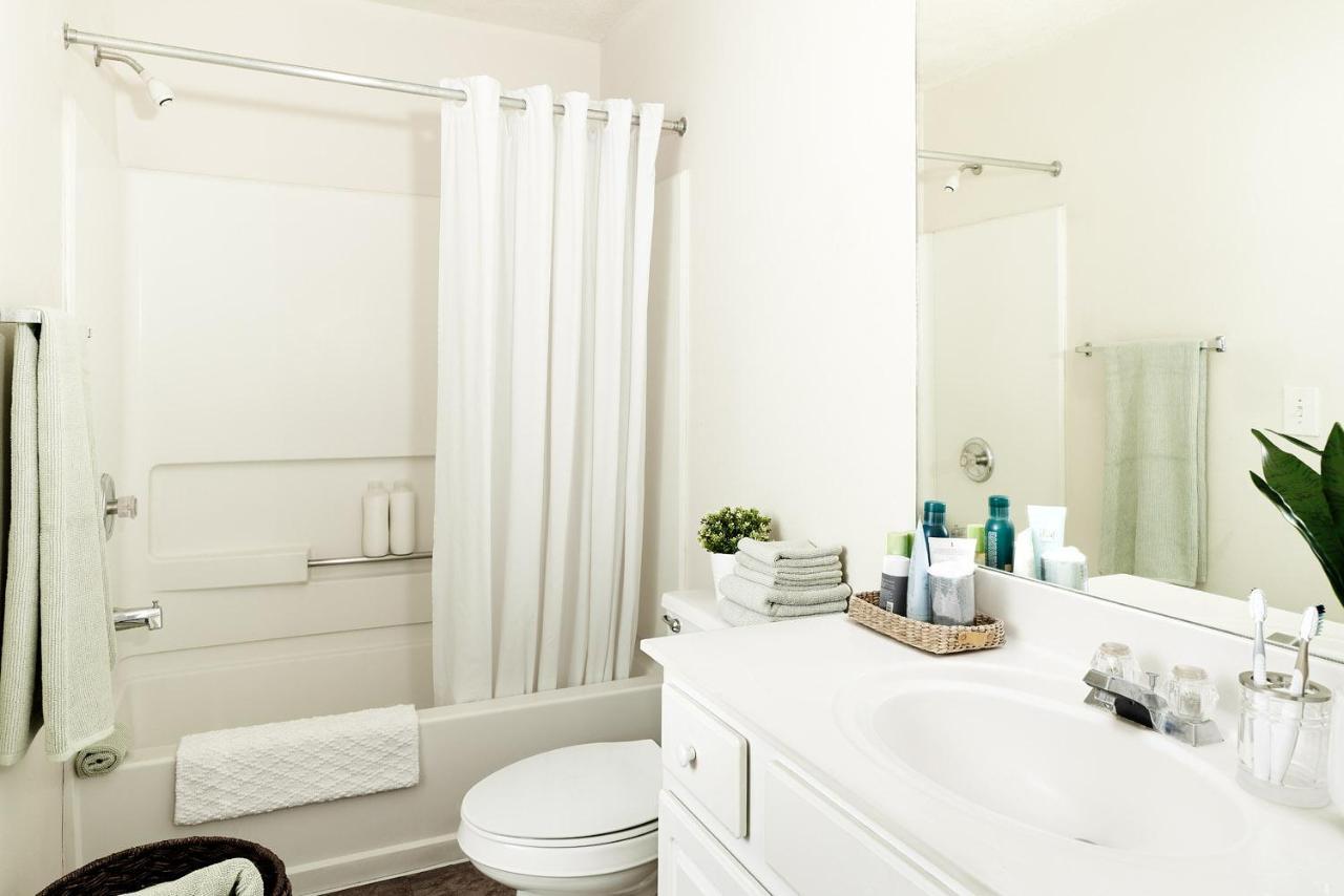 Intown Suites Extended Stay Raleigh Garner Nc מראה חיצוני תמונה